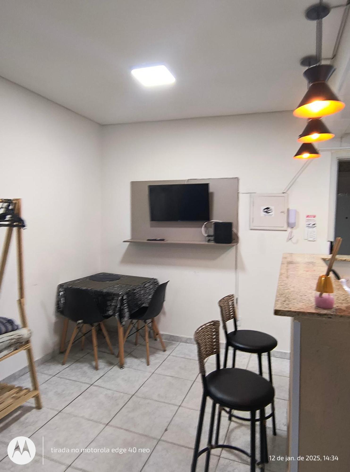 Kitnetsantos 08 Apartamento